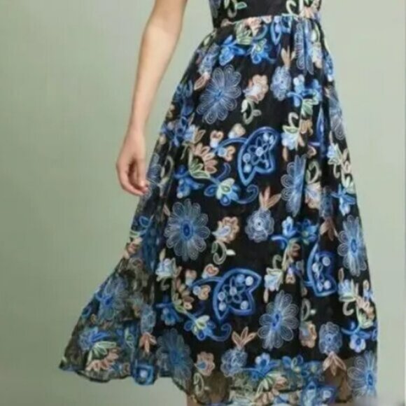 ERI&ALI Anthropologie Marlene Floral Embroidered Lace Midi Dress.  SZ M - Picture 5 of 7